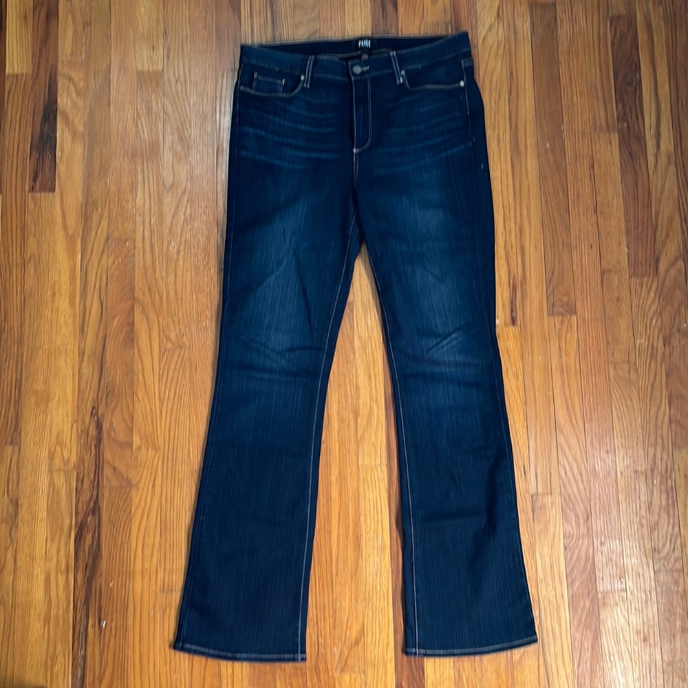 Paige High Rise Manhattan Jeans Size 32